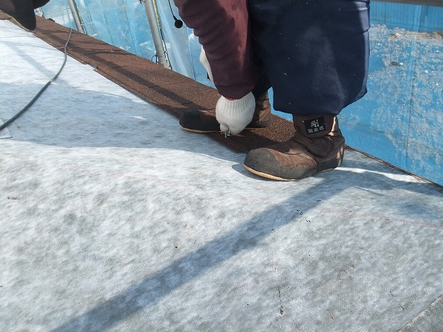 石付きGL鋼板の設置